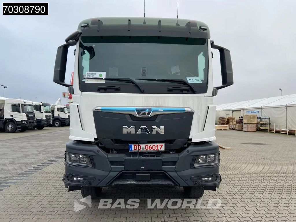 MAN TGS TGS 35.440 8X4 FASSI F365RA.2.26 E-DYNAMIC Crane 14m3 3-Way tipper Big-Axle Euro 6