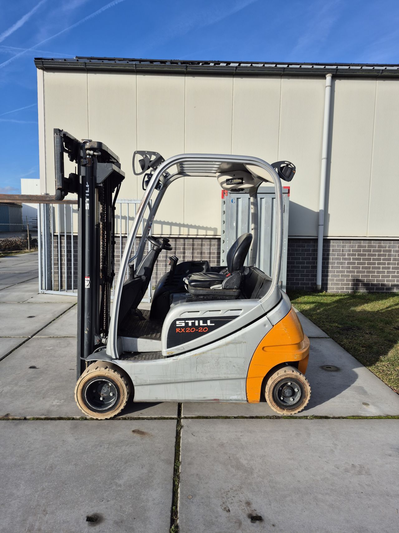 Still RX20-20P triplex sideshift 4.820 mm bj 2015 5615 uur