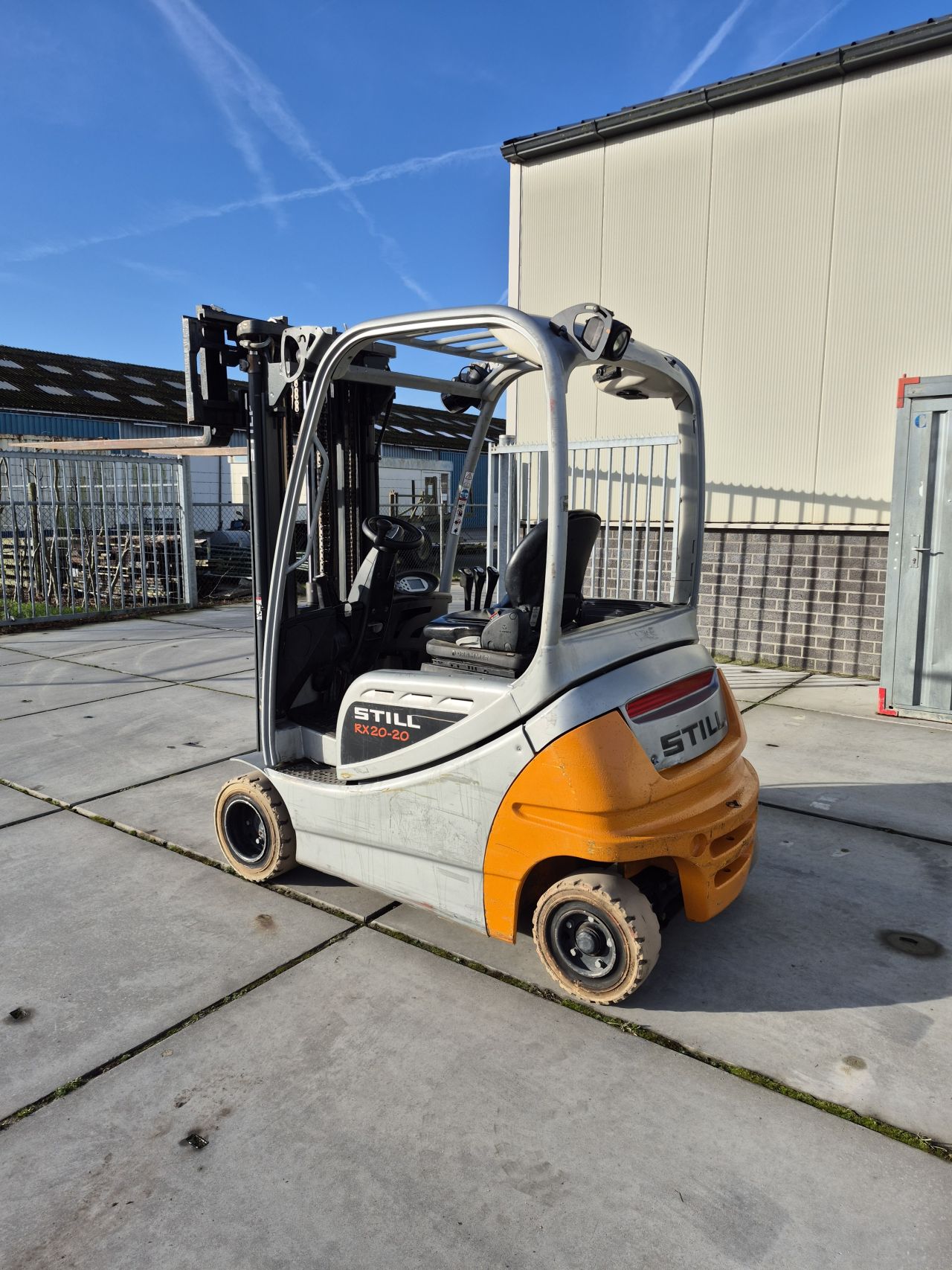 Still RX20-20P triplex sideshift 4.820 mm bj 2015 5615 uur