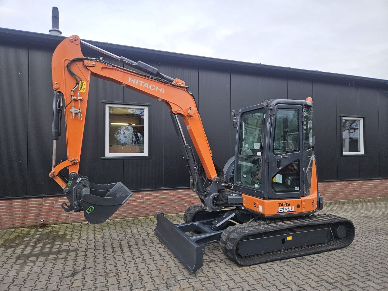 Hitachi ZX55 U-6 CLR