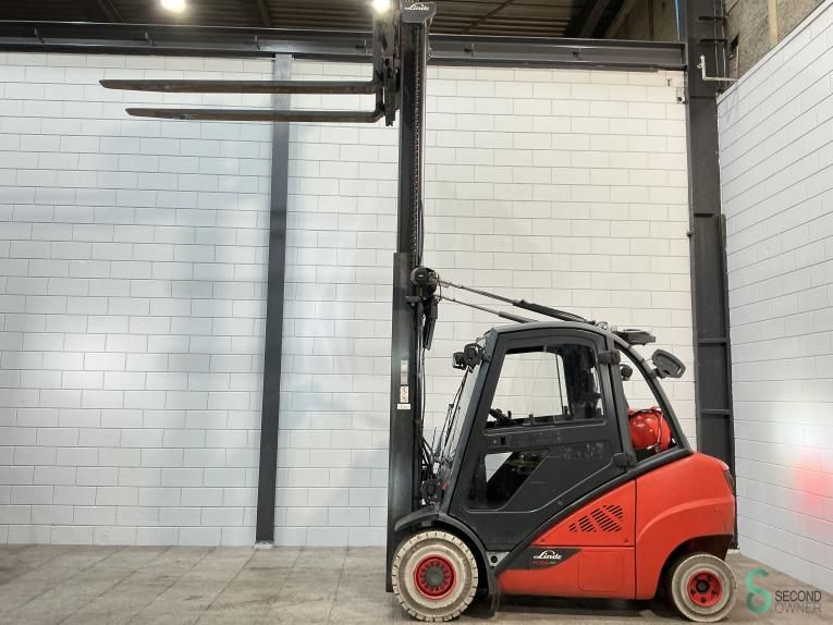Forklifts LPG Linde H35T 2019