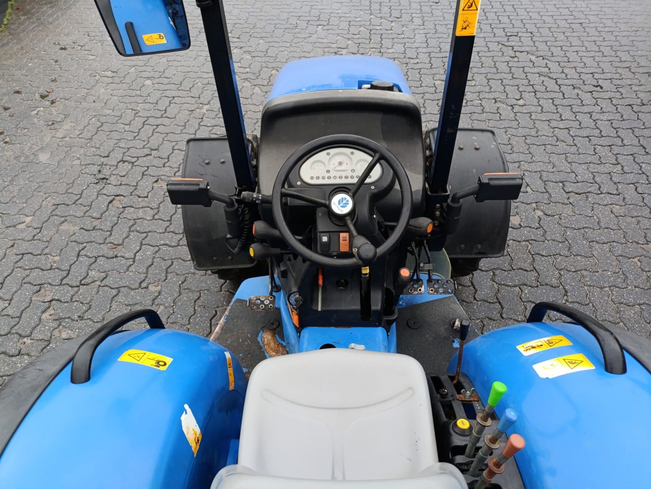 New Holland TCE50