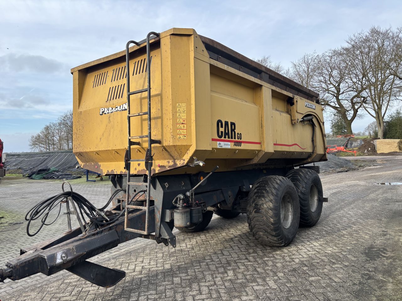 Peecon 14 tons kipper kieper gedwongen gestuurd