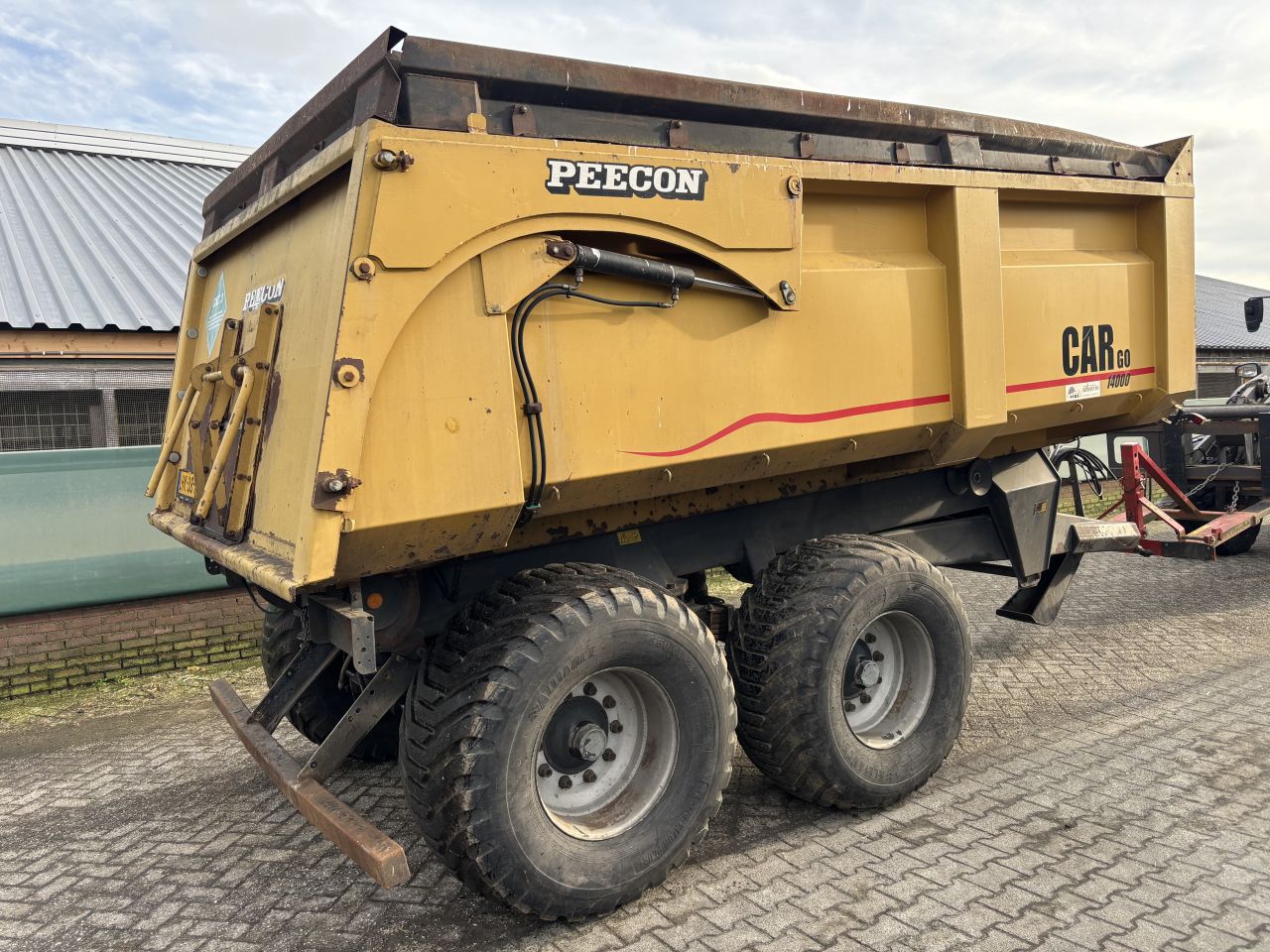 Peecon 14 tons kipper kieper gedwongen gestuurd