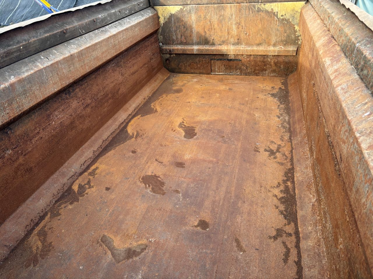 Peecon 14 tons kipper kieper gedwongen gestuurd