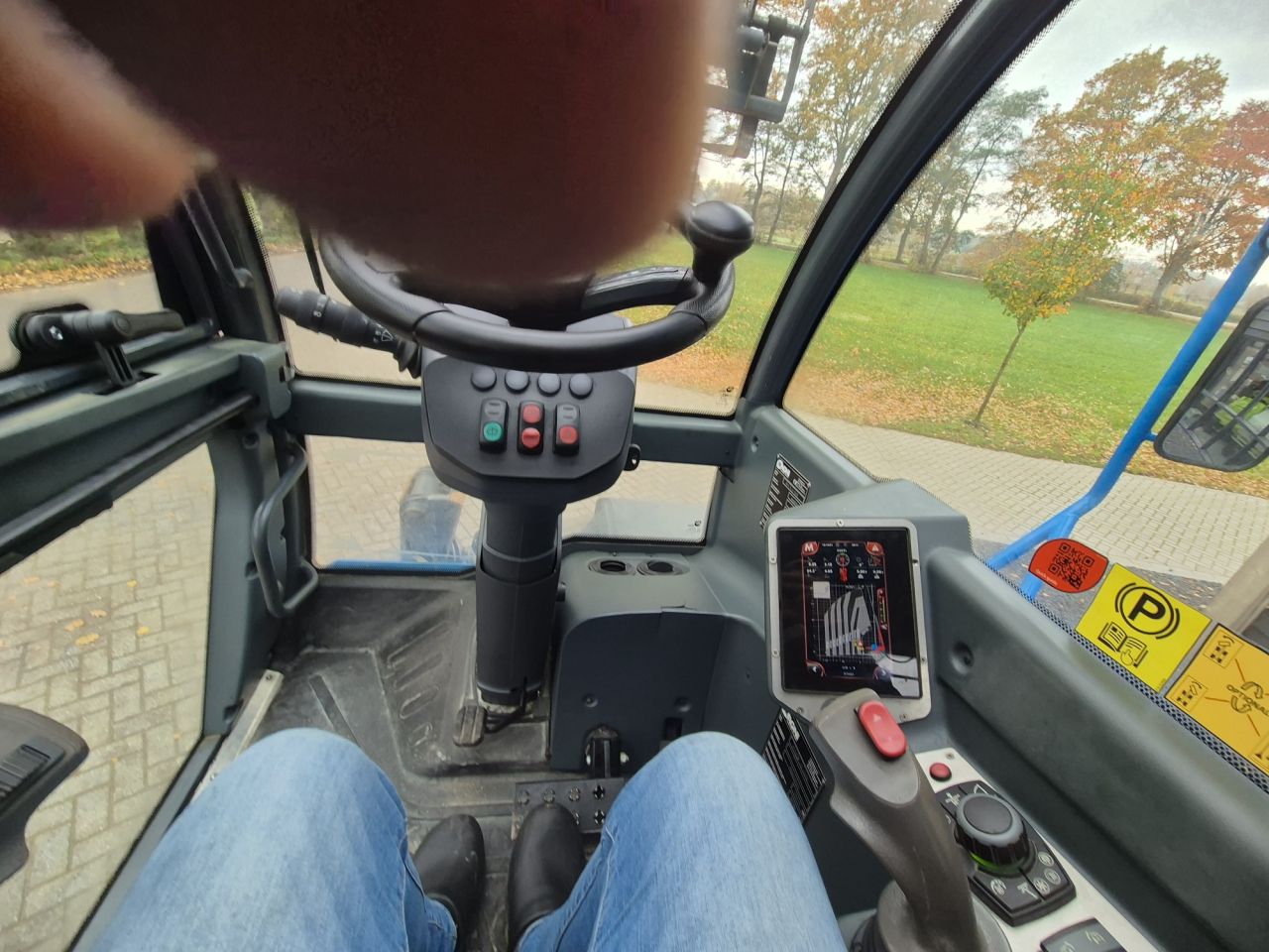 Used MAGNI RTH 5.21 roto telescopic with lifting height up to 21