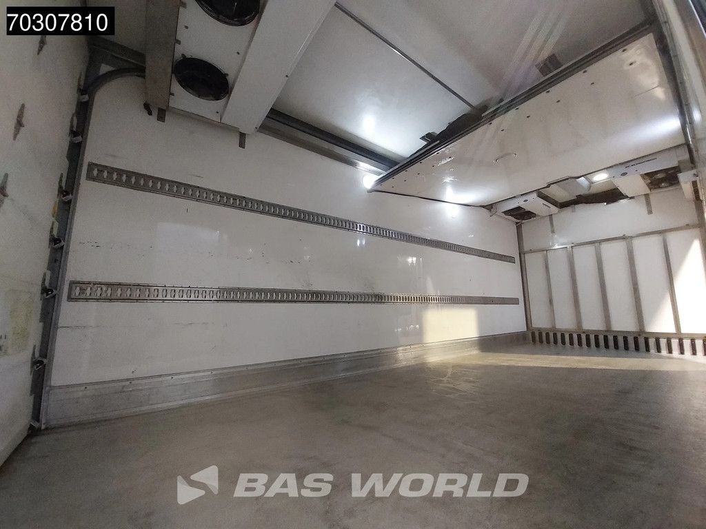 Mercedes Antos 1924 4X2 EuroFrigo 2000kg underfold tailgate Automatic Euro 6