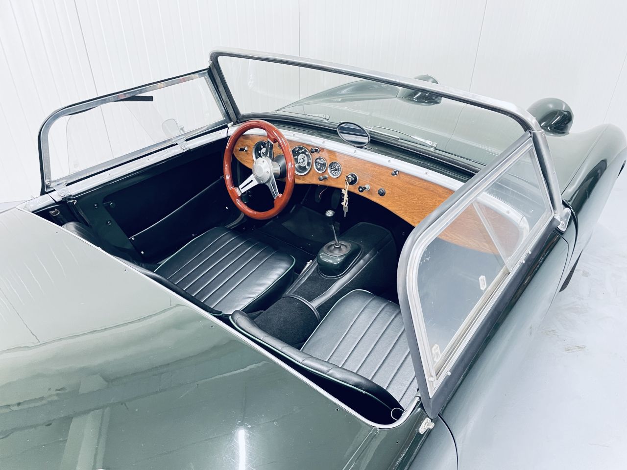 Austin Healey MK1 ( Kikkeroog) Volledig gerestaureerd