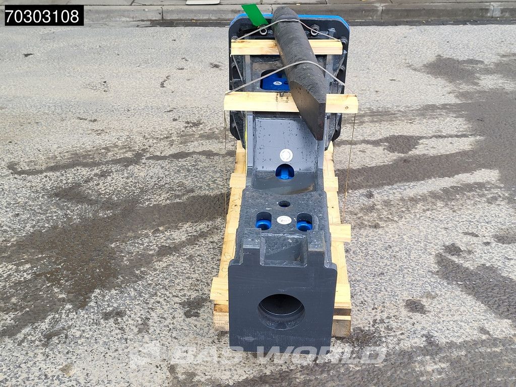 Mustang HM1900 NEW UNUSED - SUITS TO 19-28T