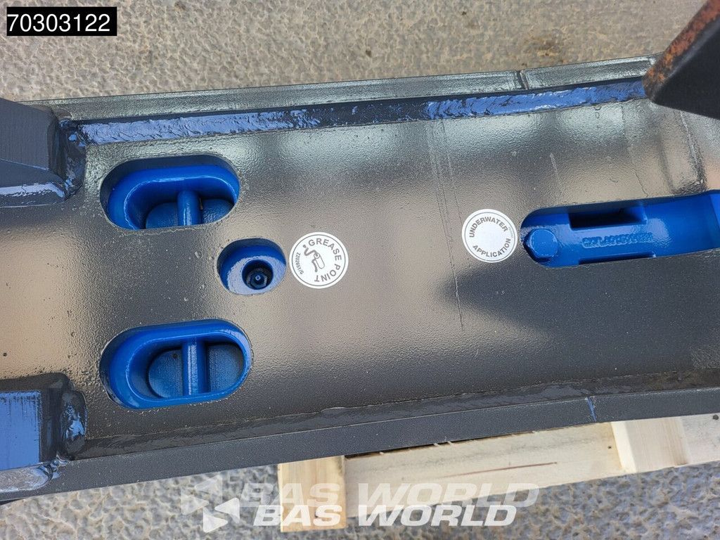 Mustang HM2900 NEW UNUSED - SUITS 26-45 TON