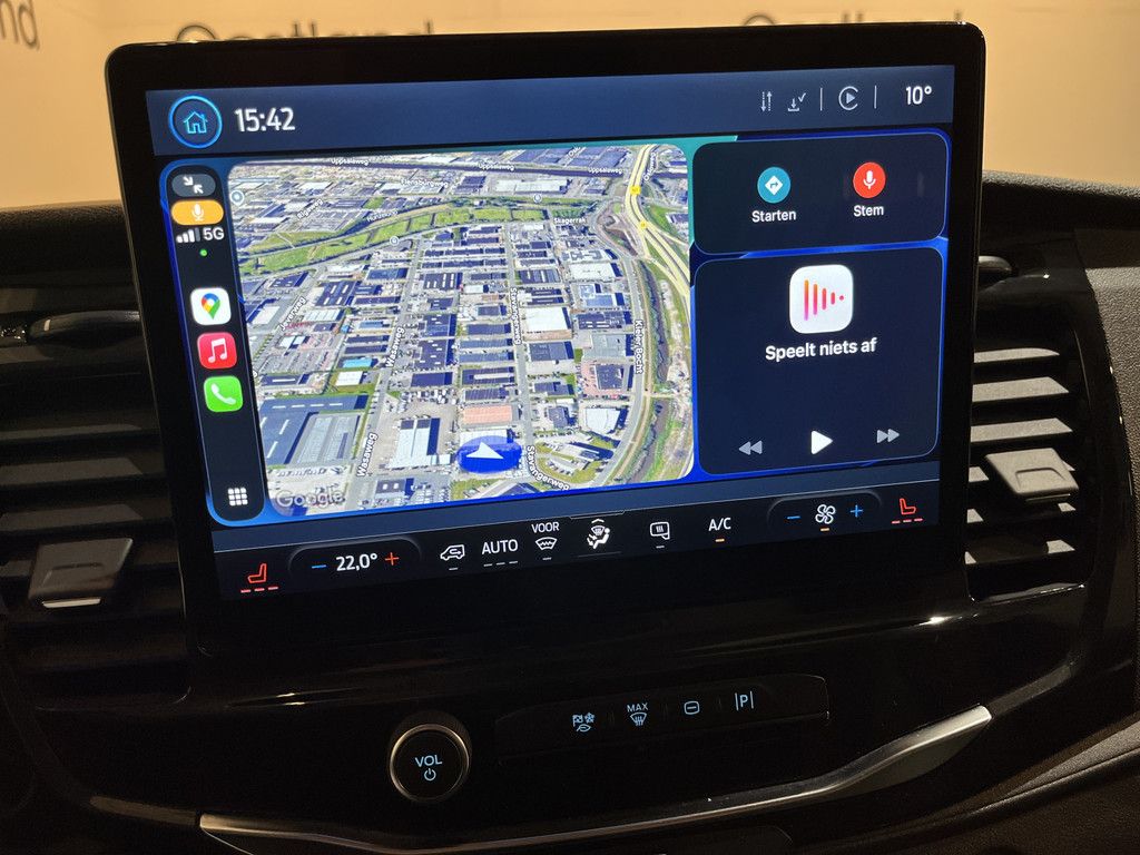 Ford E-Transit 350 L2H2 Trend 68 kWh / 100% Elektrisch !! / Airco / Cruise Control / CarPlay / Camera / Navigatie / 3-Zits / 6.500 KM !!