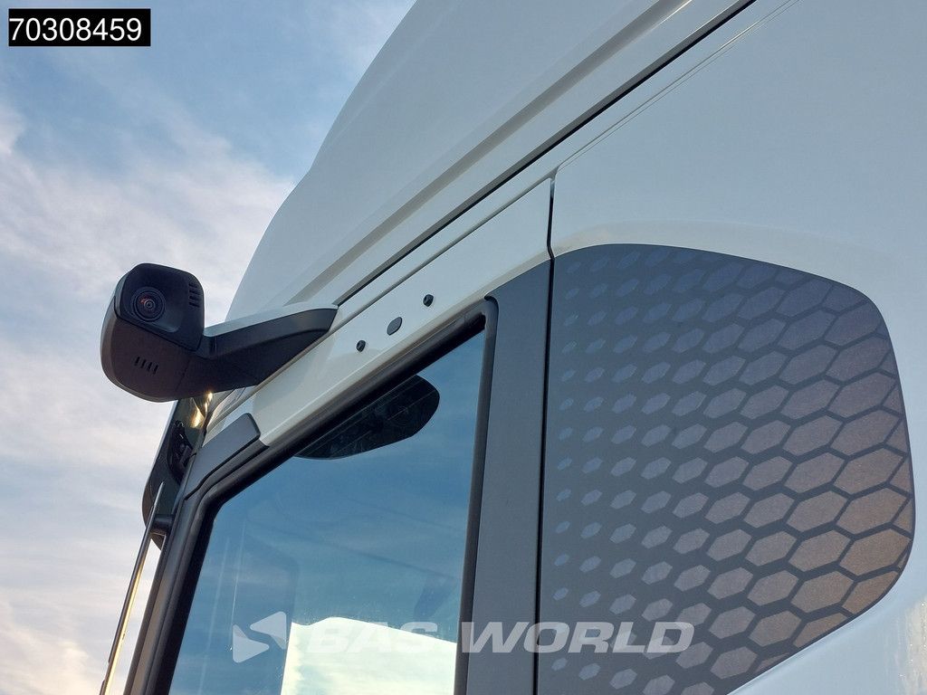 Iveco S-Way 500 4X2 NEW! 2xTanks Full-Air Standklima Navi LED