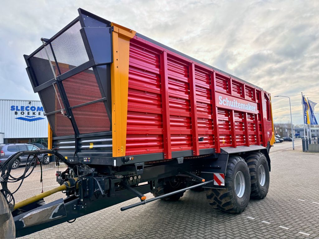 Schuitemaker Siwa 720S Silagewagen