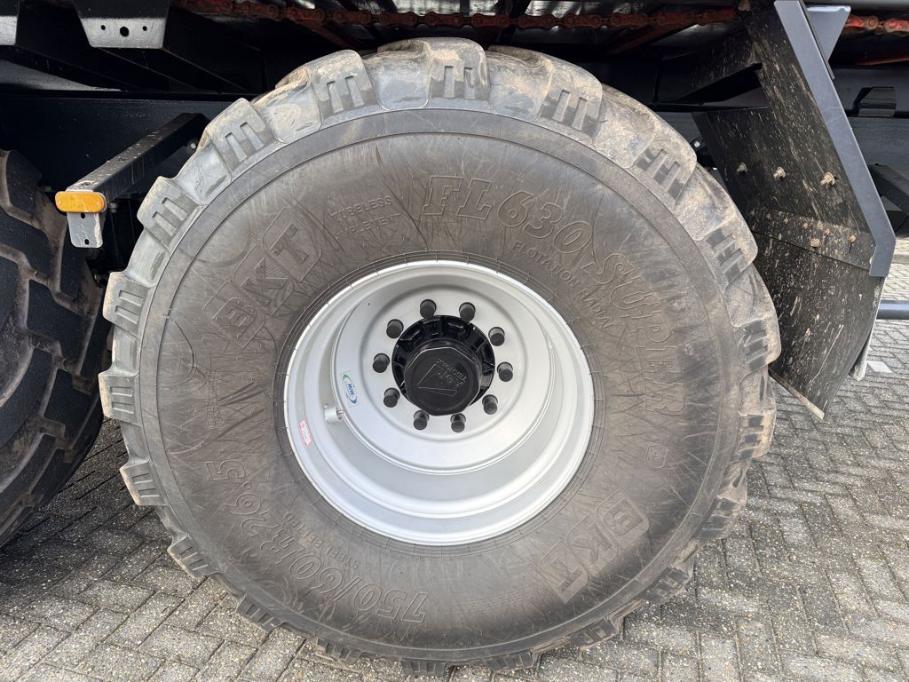 Schuitemaker Siwa 720S Silagewagen