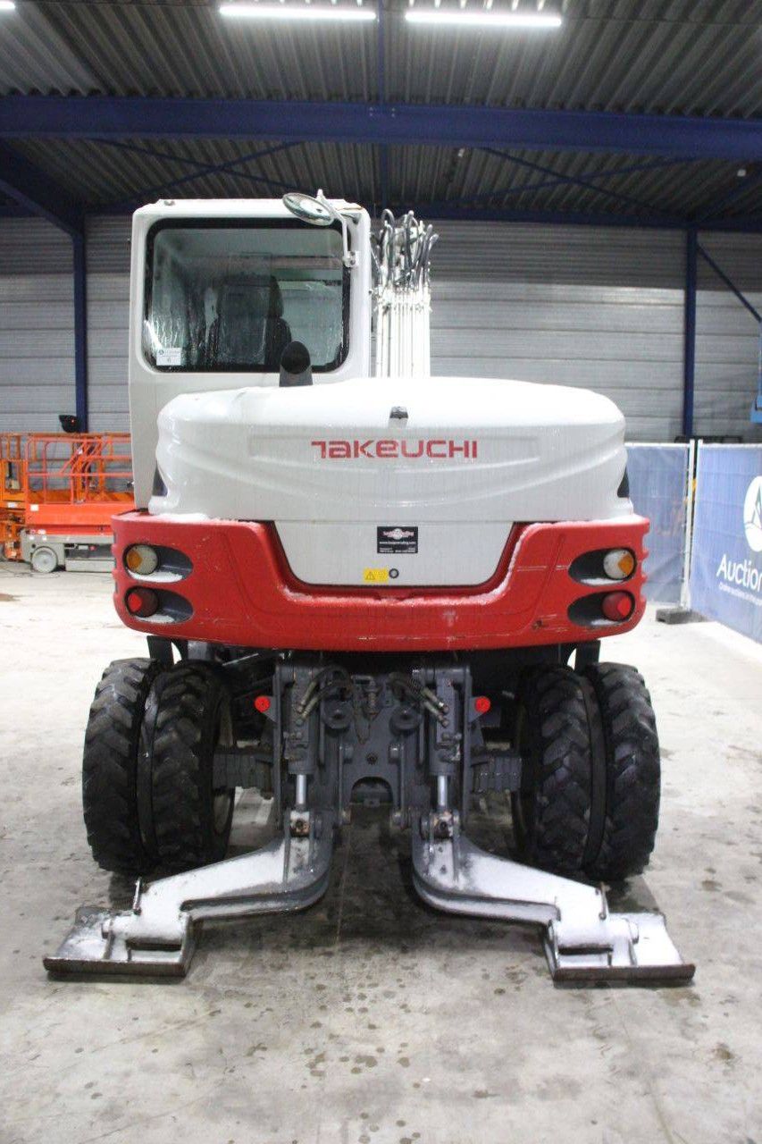 Radbagger Takeuchi TB295W Diesel 77kW 2013