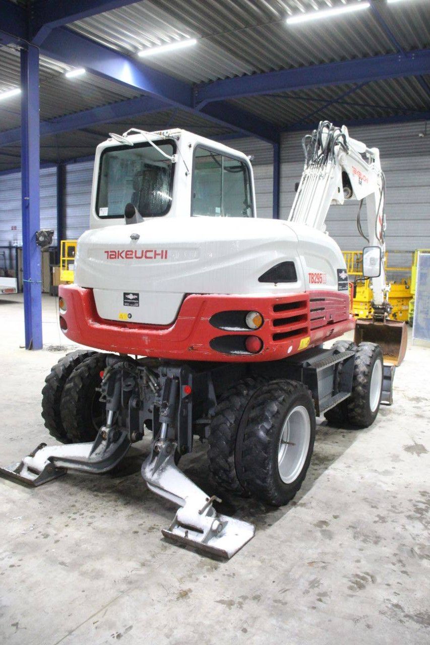 Radbagger Takeuchi TB295W Diesel 77kW 2013