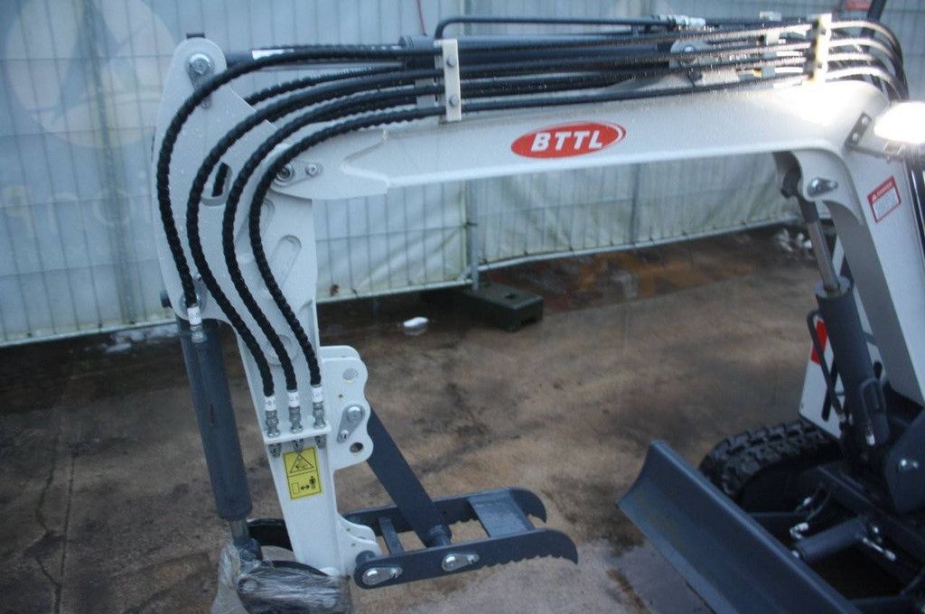 Minigraver BTTL ET15H-16 Benzine Nieuw Demo