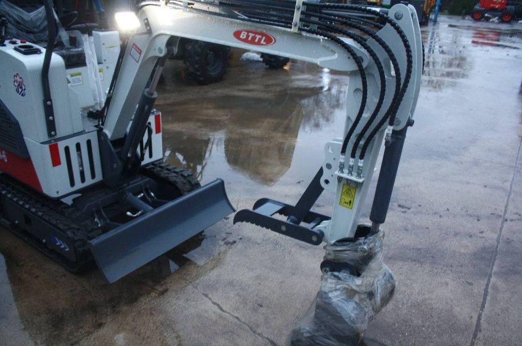 Minigraver BTTL ET15H-16 Benzine Nieuw Demo