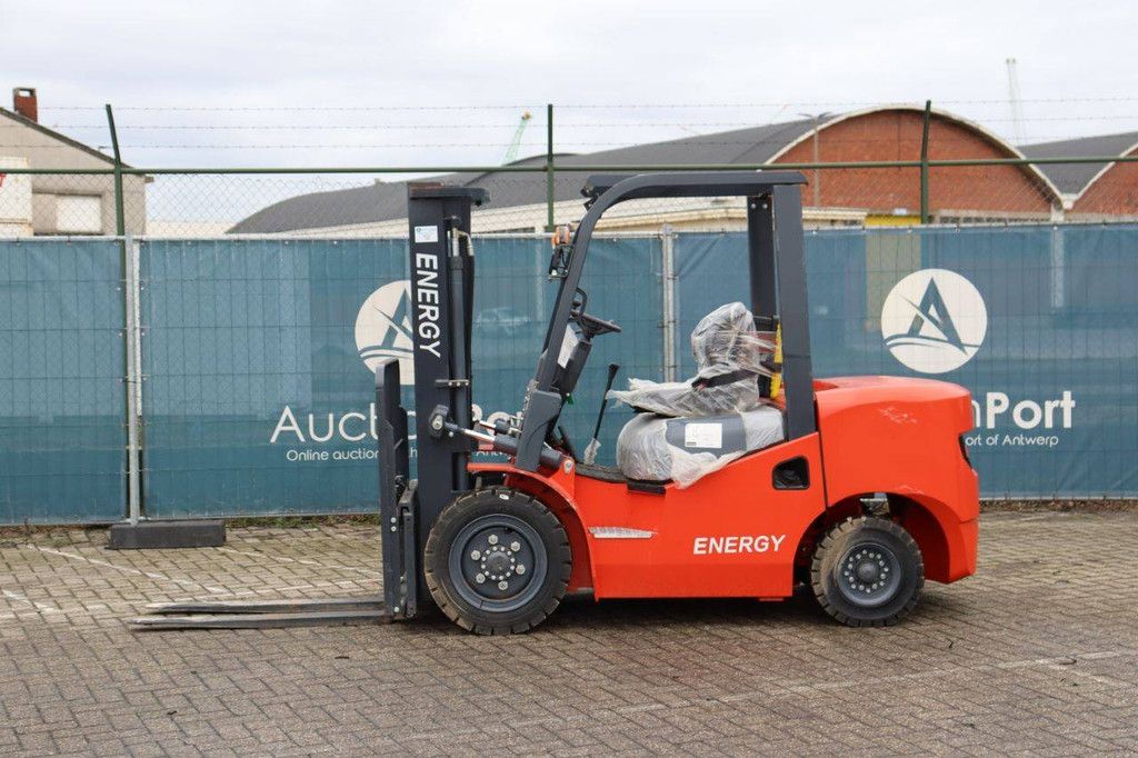 Gabelstapler Energy CPC30 Diesel 3000kg 3m Neu