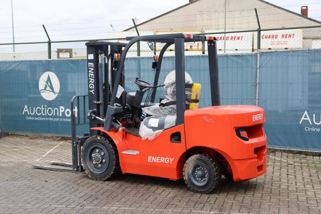 Gabelstapler Energy CPC30 Diesel 3000kg 3m Neu