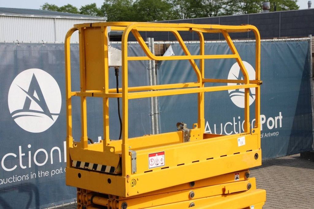 Scherenarbeitsbühne Haulotte Optimum 8 Electric 7,77 m 2010