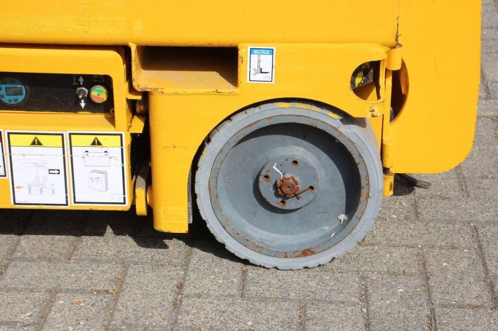 Scherenarbeitsbühne Haulotte Optimum 8 Electric 7,77 m 2010