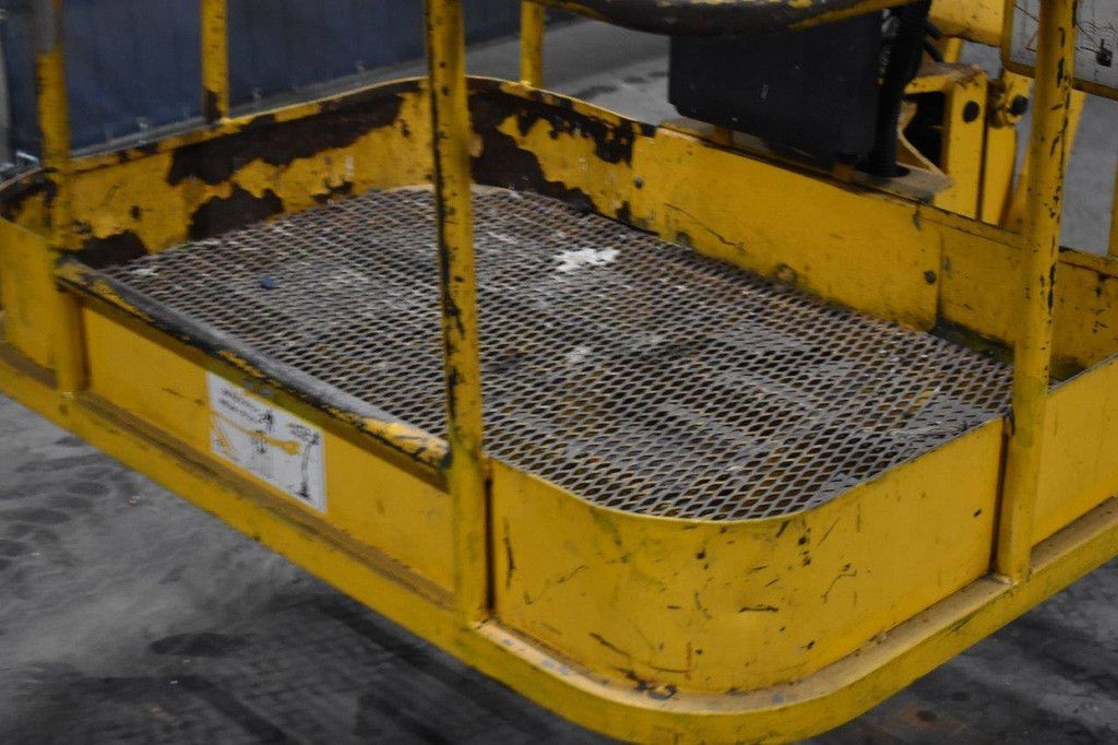 Knikarmhoogwerker Manitou 120 AETJ Elektrisch 12m