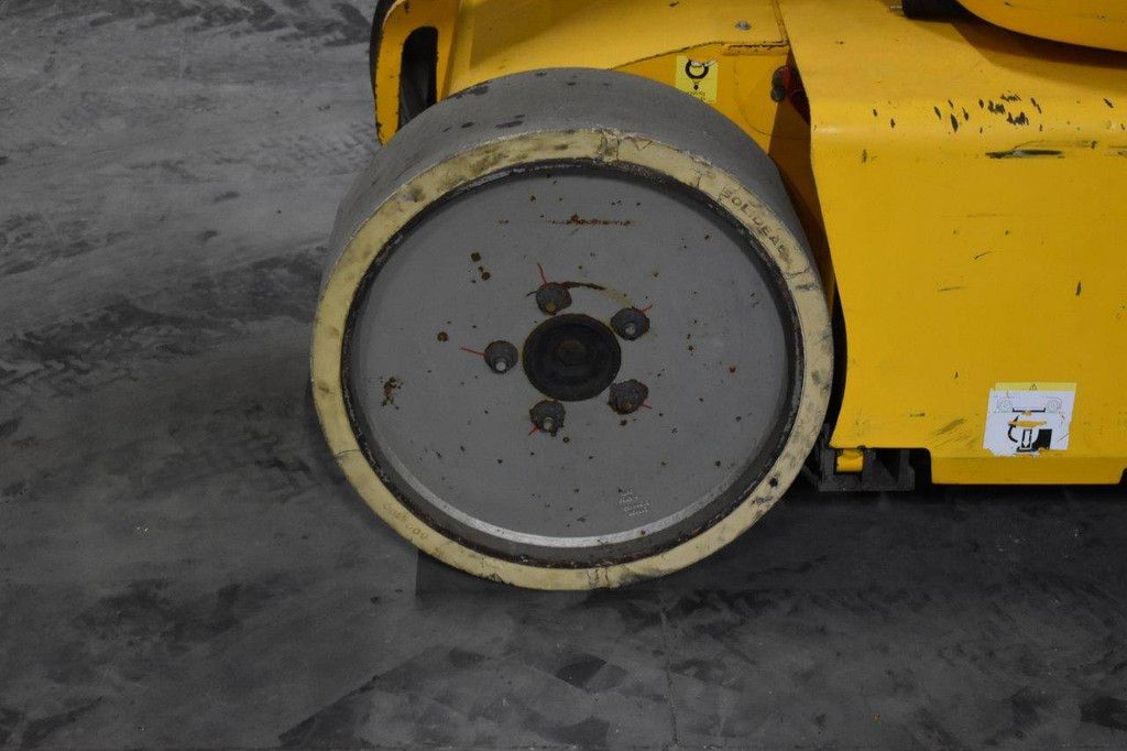 Knikarmhoogwerker Manitou 120 AETJ Elektrisch 12m