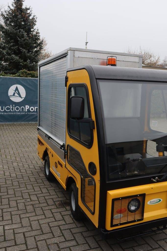 Elektroauto Bradshaw FB2 mit Ladefläche