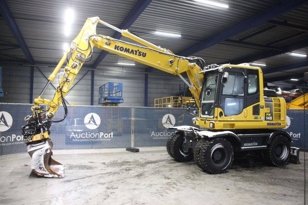 Wheel excavator Komatsu PW148 Diesel 86kW