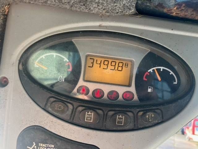 Skid steer loader Bobcat S100 Diesel 26kW 2011