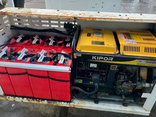 MEC 3084 4x4 Elektro+Diesel 11m Gelenkteleskoparbeitsbühne