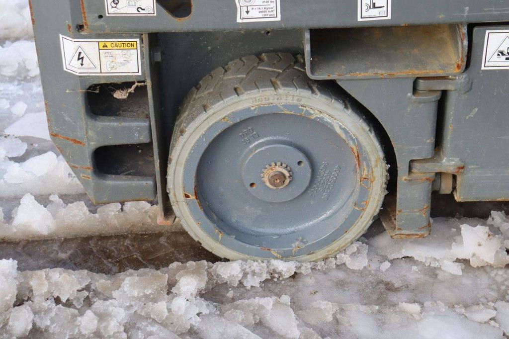 Haulotte OPTIMUM 8AC Electric Scissor Lift 8m 2018