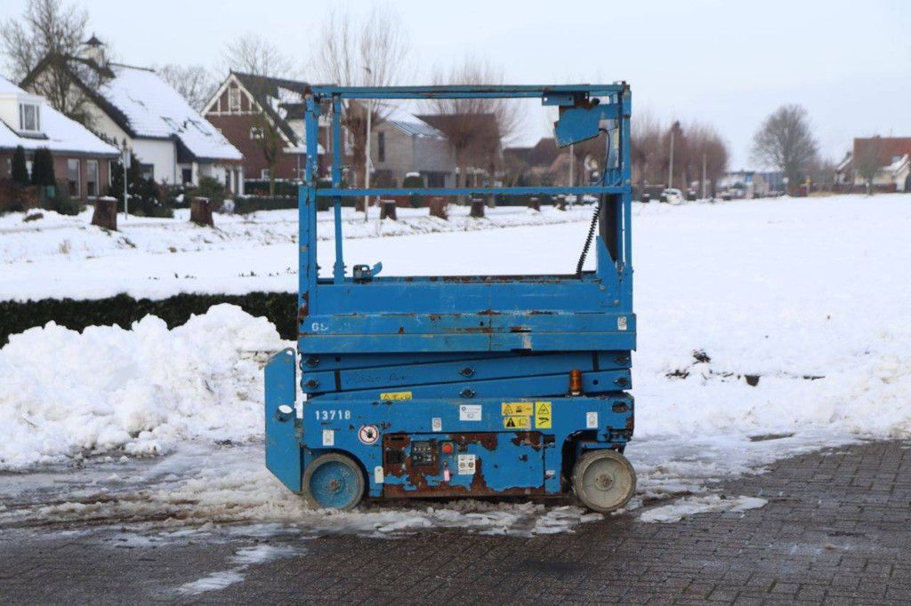 Scissor lift Genie GS-1532 Electric 6m