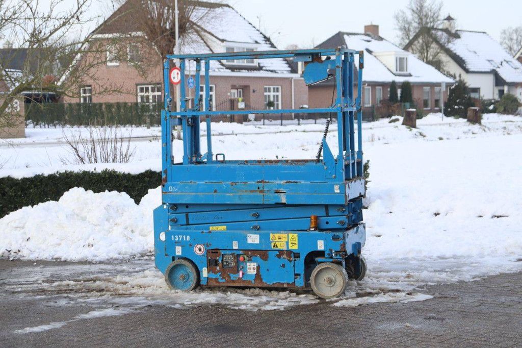 Scissor lift Genie GS-1532 Electric 6m