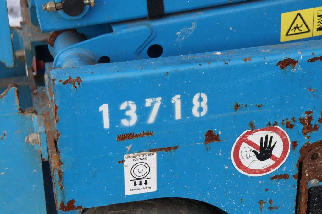 Scissor lift Genie GS-1532 Electric 6m