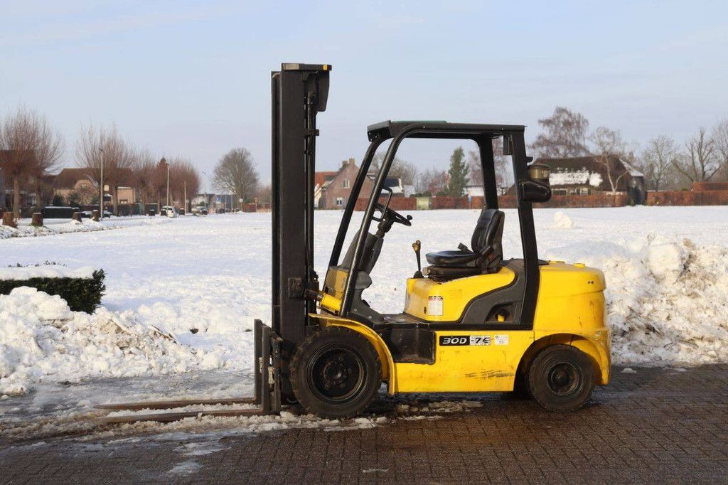 Heftruck Hyundai 30D-7E Diesel 3000kg 4.7m 2012