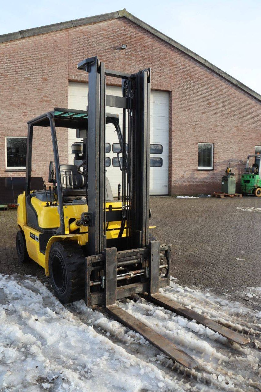 Heftruck Hyundai 30D-7E Diesel 3000kg 4.7m 2012