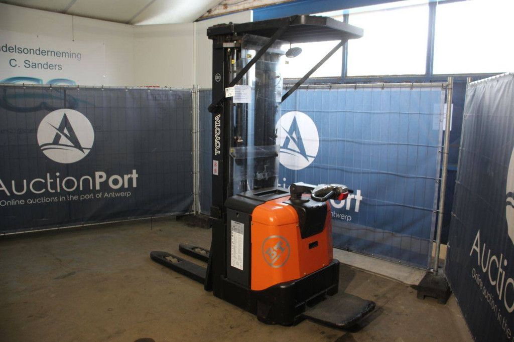 Toyota SPE160 Elektrostapler, 1600 kg, 5,4 m, Baujahr 2008