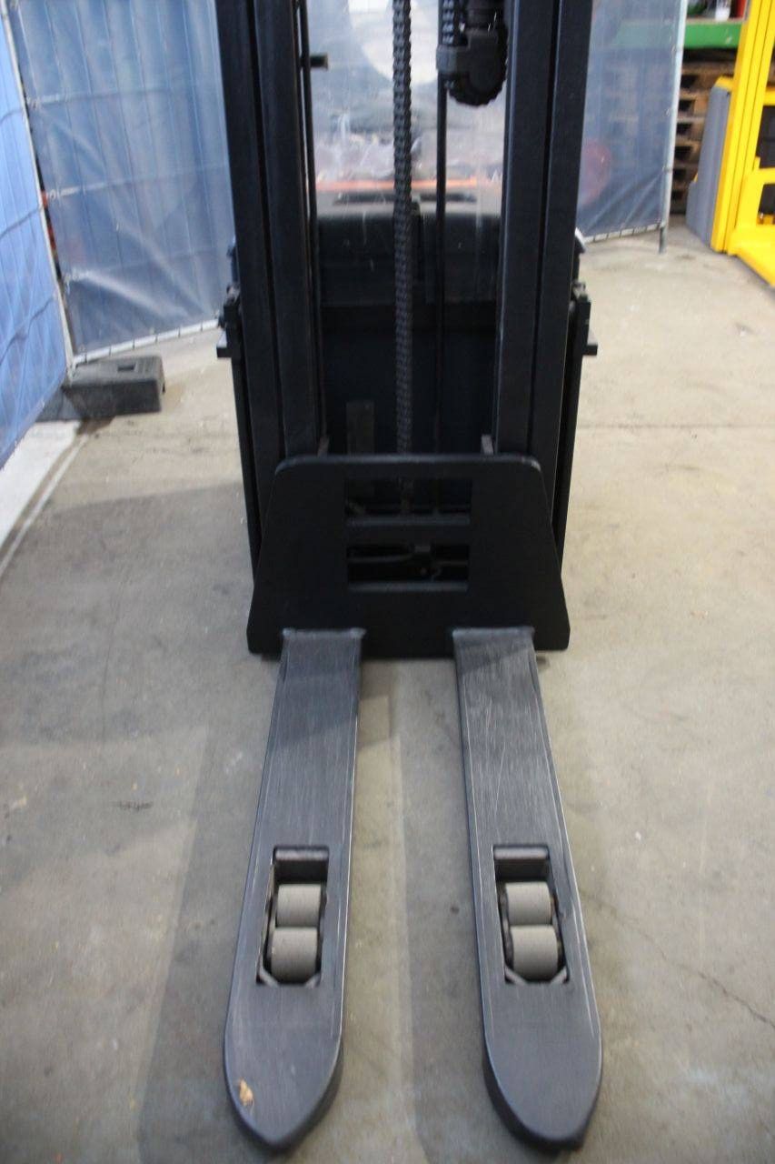 Toyota SPE160 Elektrostapler, 1600 kg, 5,4 m, Baujahr 2008