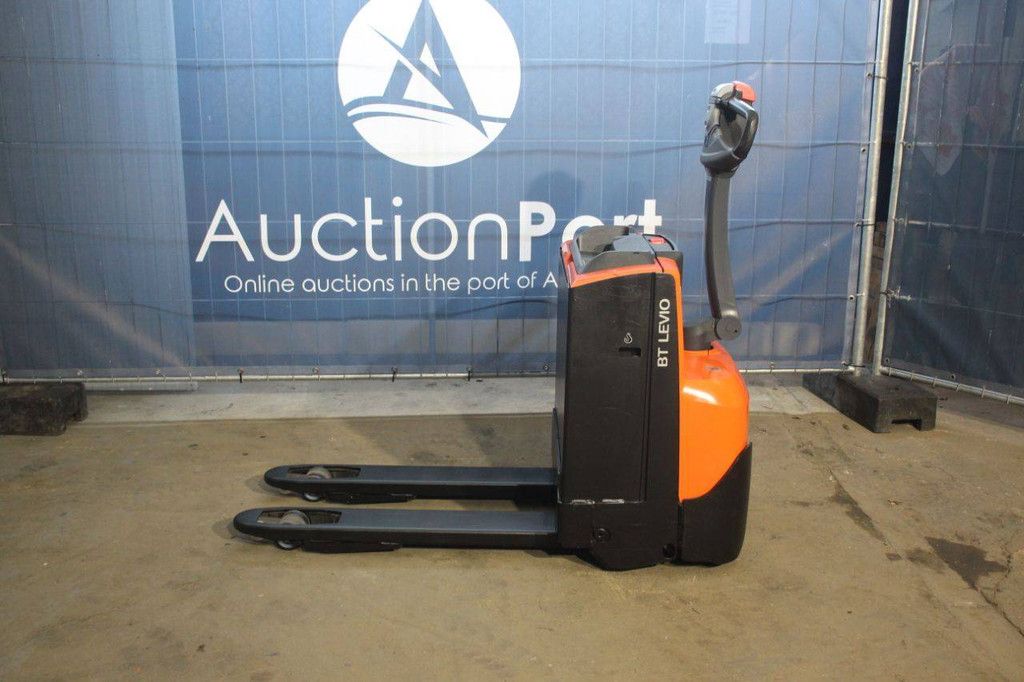 Pallet truck Toyota LWE160 Electric 1600kg 2021