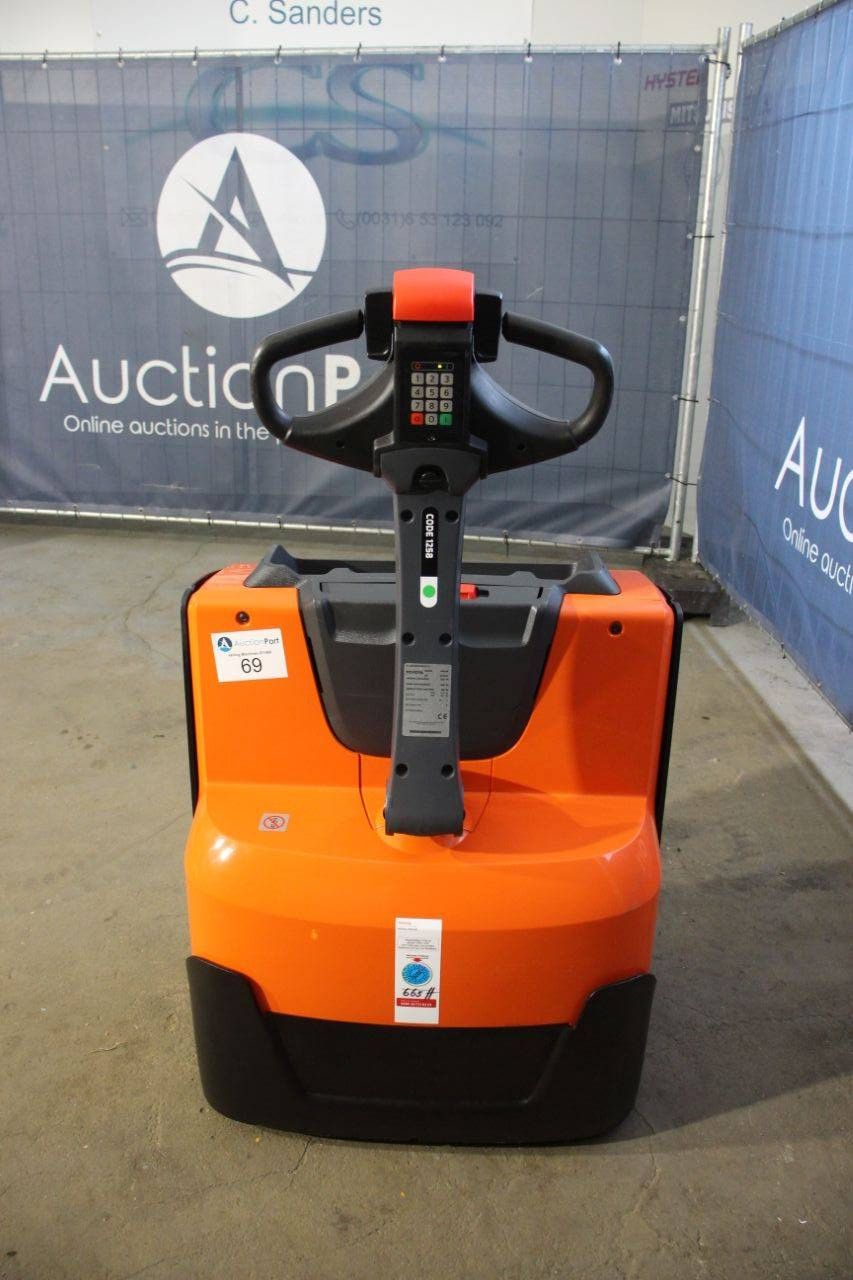 Pallet truck Toyota LWE160 Electric 1600kg 2021