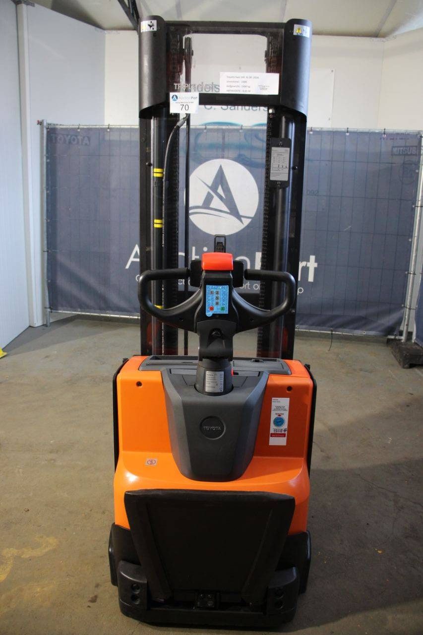 Stacker Toyota SWE140 Electric 1400kg 4.45m 2020