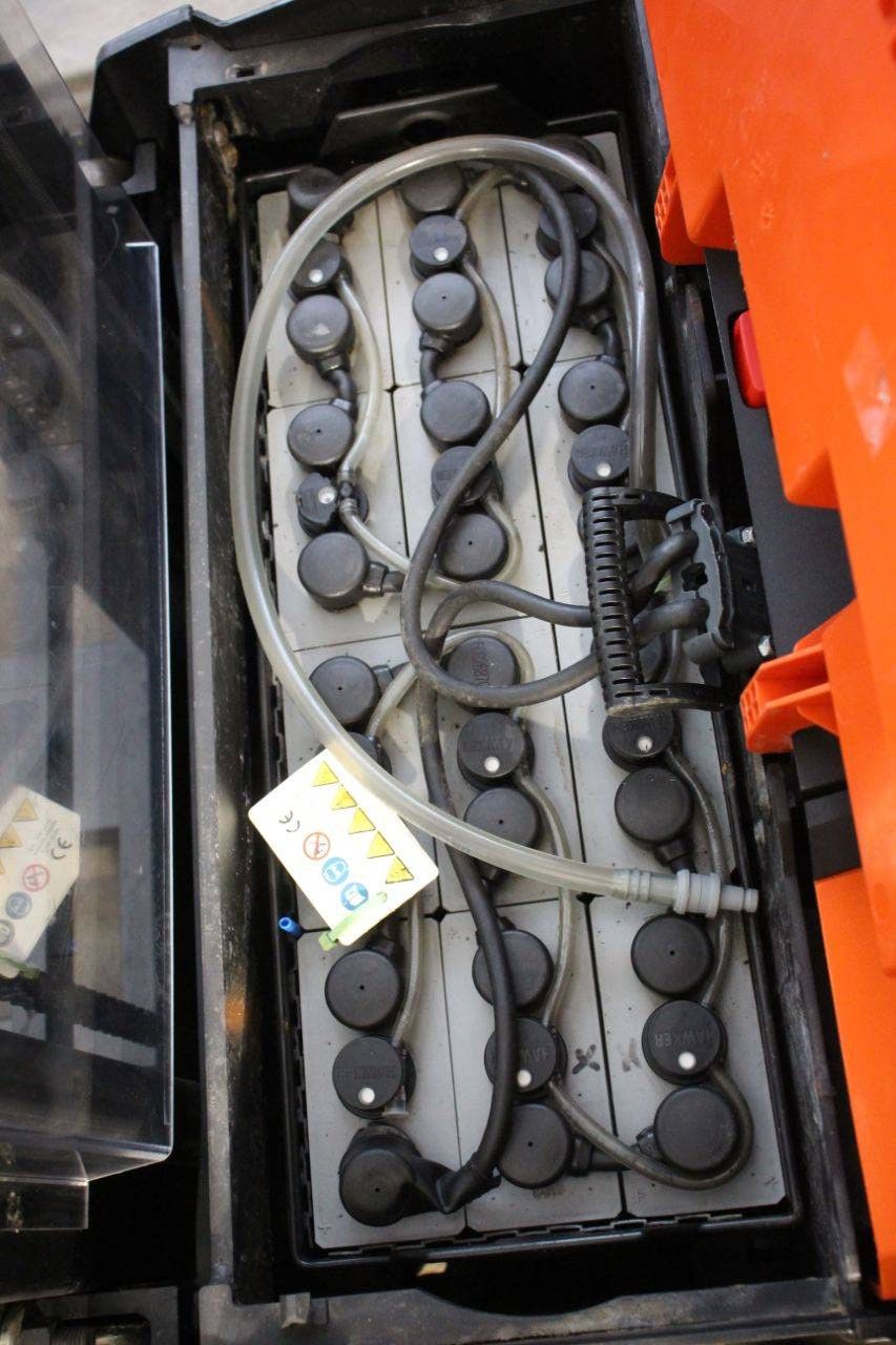 Stacker Toyota SWE 140L Electric 1400kg 2.9m 2017