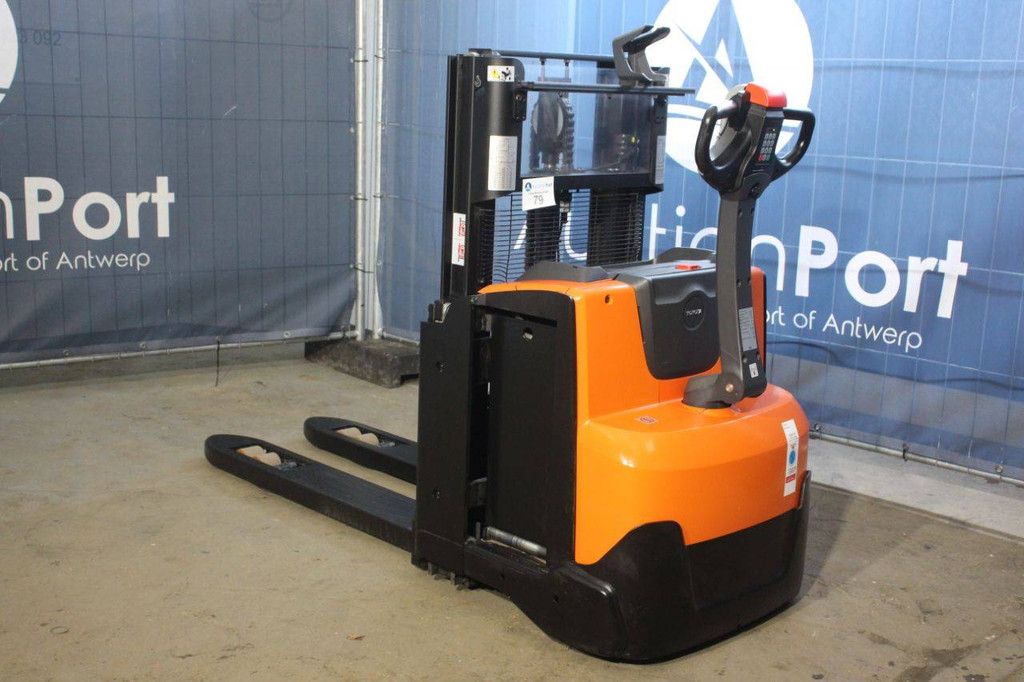 Toyota SWE200D Electric Stacker 2000kg 1.7m 2020