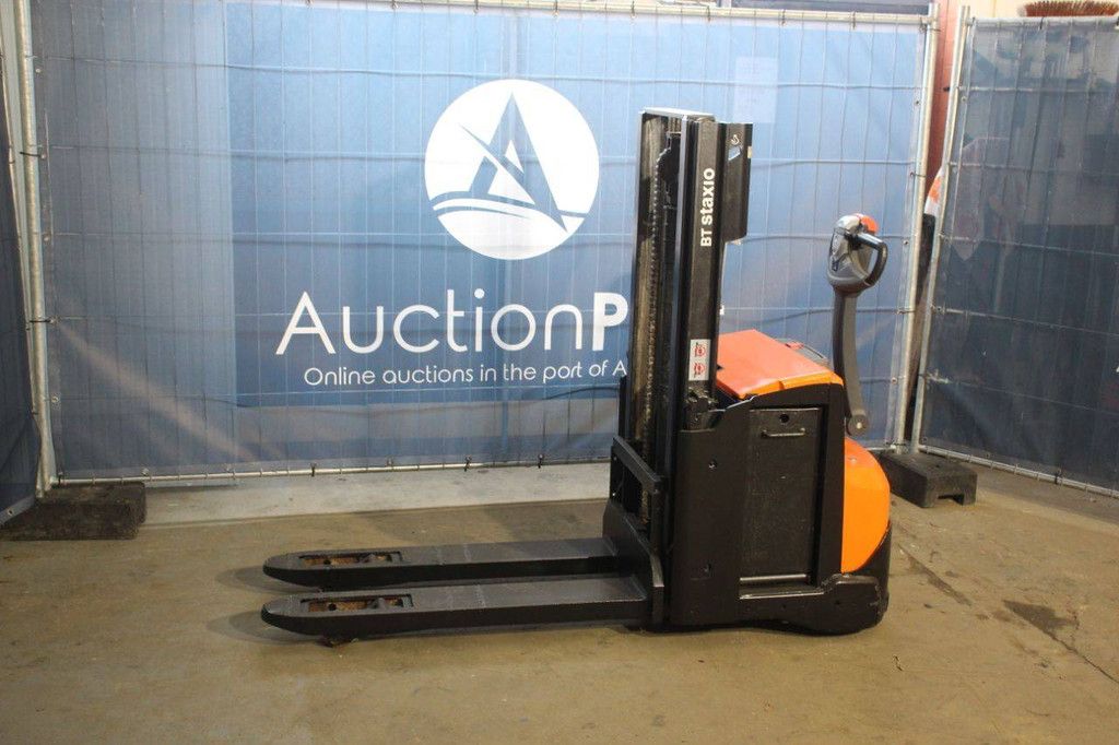 Toyota SWE200D Elektrostapler 2000 kg 2,1 m 2021