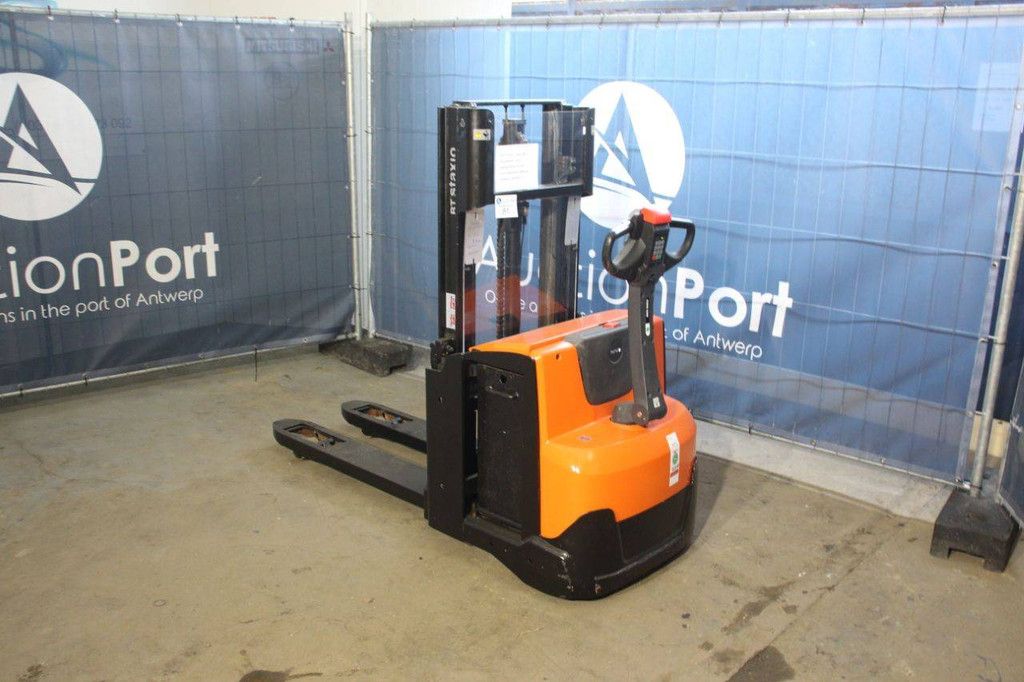 Toyota SWE200D Elektrostapler 2000 kg 2,1 m 2021