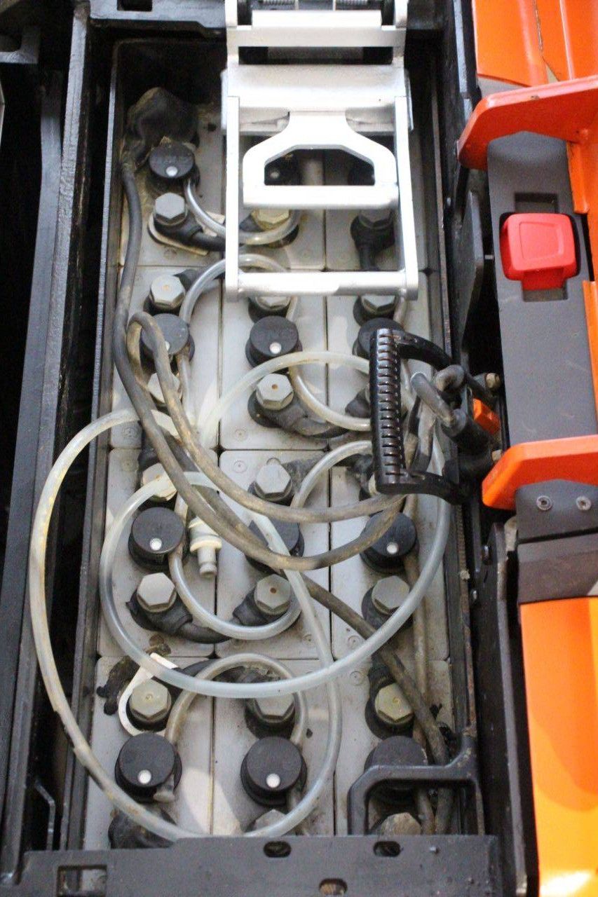 Toyota SWE200D Elektrostapler 2000 kg 2,1 m 2021