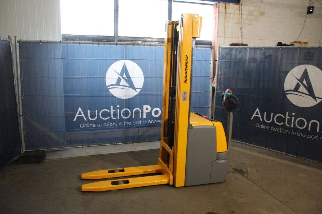 Stapler Jungheinrich EJC 216 Elektro 1600 kg 5,25 m 2015