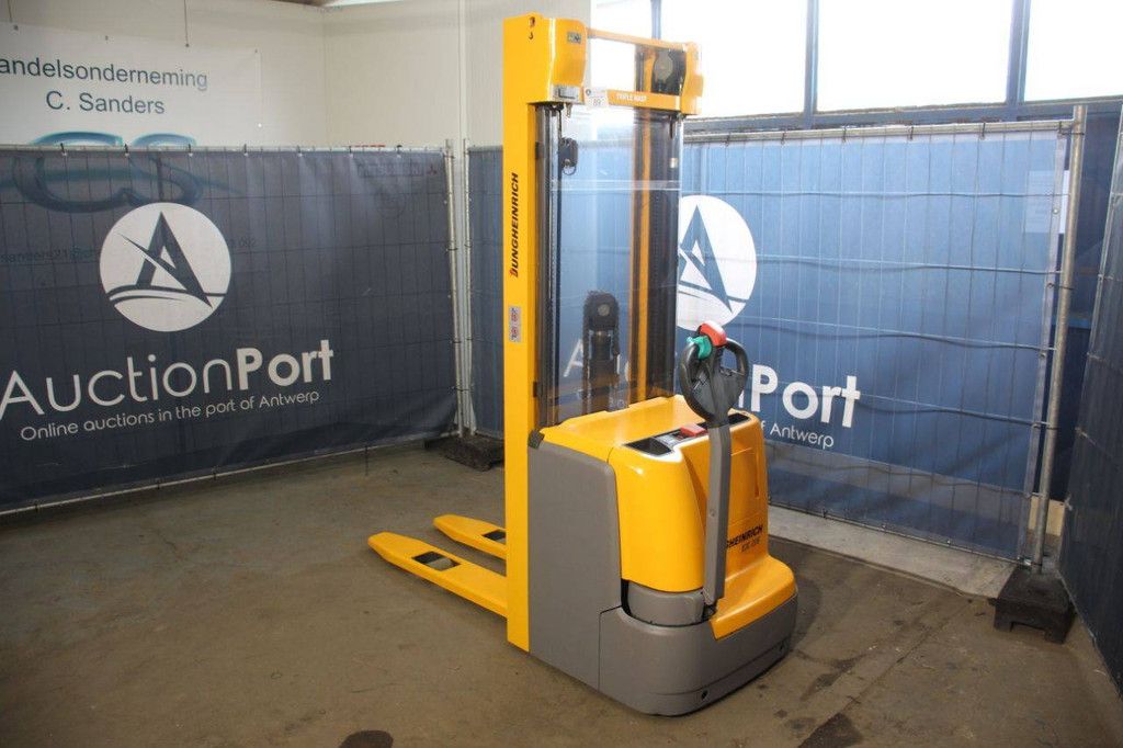 Stapler Jungheinrich EJC 216 Elektro 1600 kg 5,25 m 2015